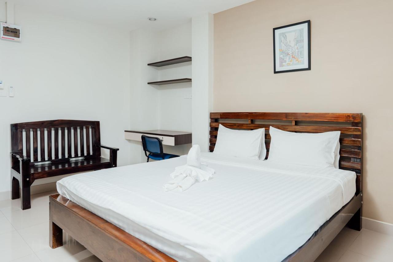 Corner One Residence Hat Yai Exterior photo